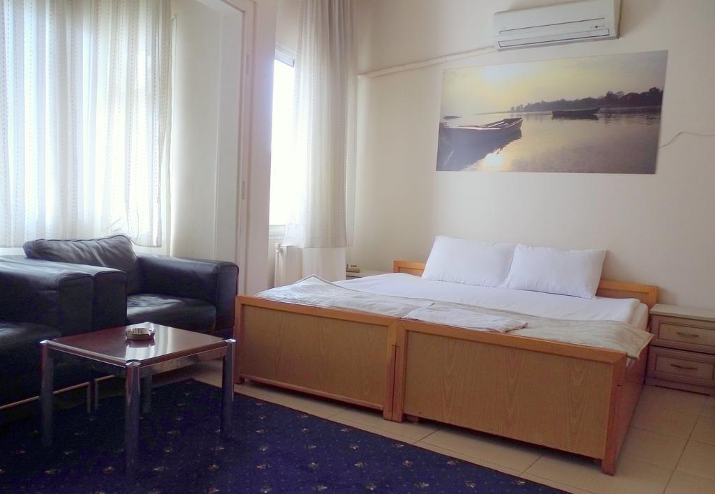 Caylan Hotel Izmir Room photo