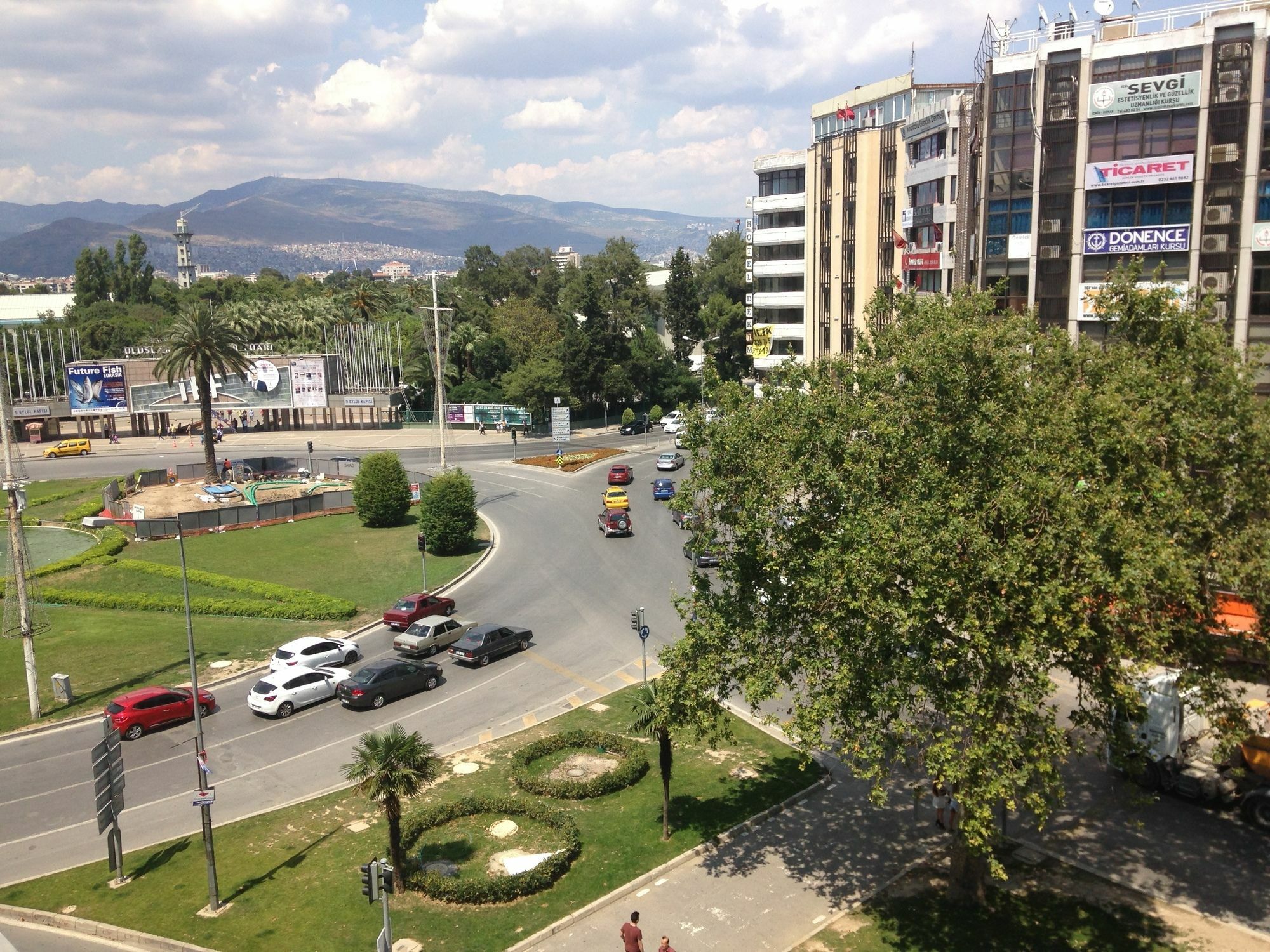 Caylan Hotel Izmir Exterior photo